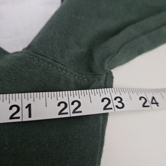 Green Bay Packers Womens Long Sleeve Vneck Tshirt Sz XXL - Picture 6 of 8